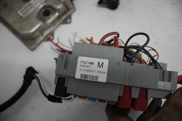 BOITIER COMPLET FIAT GRANDE PUNTO 1.3JTD EURO 5 - Vue 5